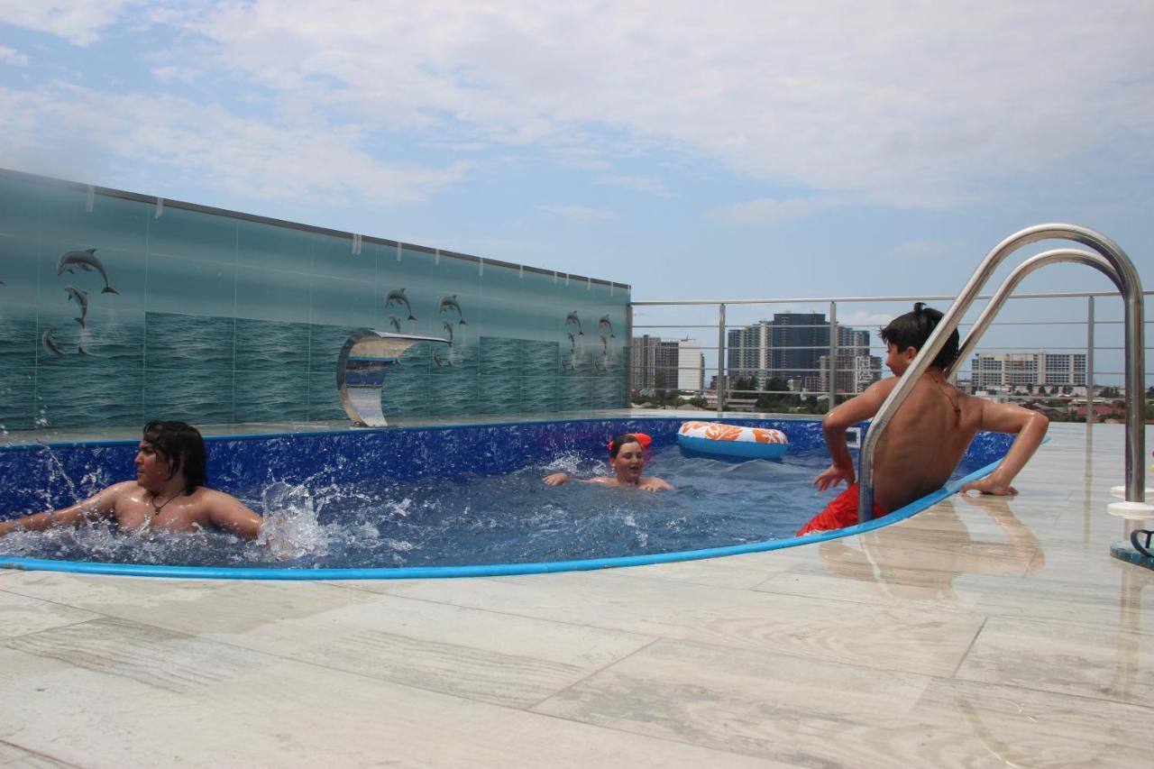 Hotel Wave Batumi Luaran gambar