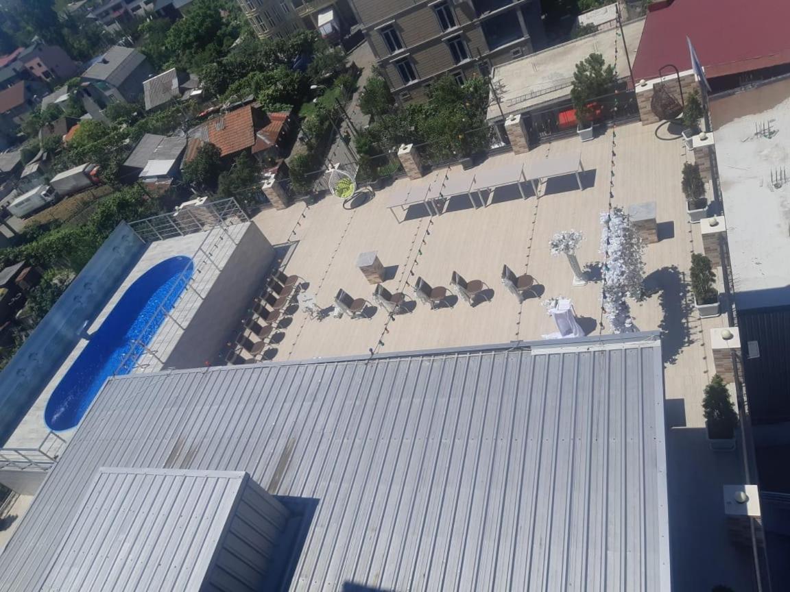 Hotel Wave Batumi Luaran gambar