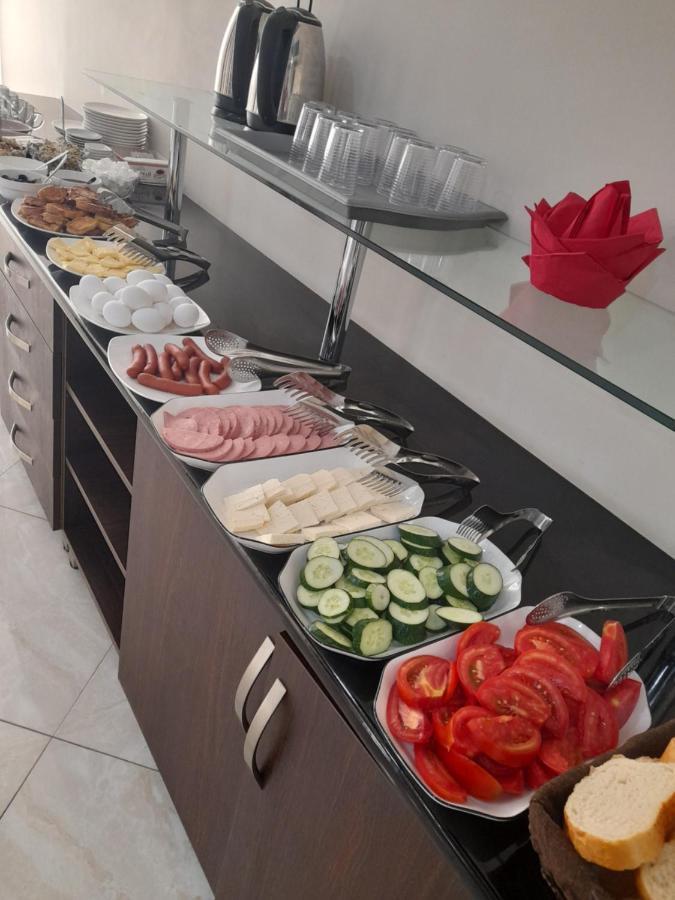 Hotel Wave Batumi Luaran gambar