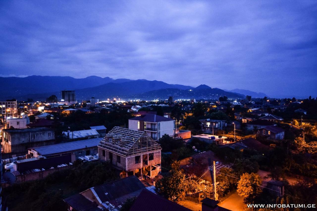 Hotel Wave Batumi Luaran gambar