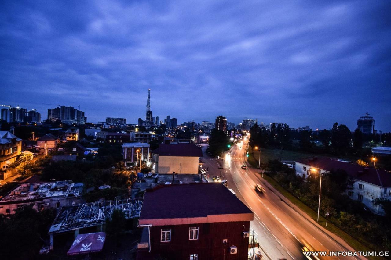 Hotel Wave Batumi Luaran gambar