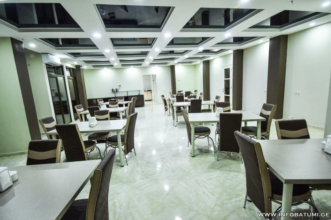 Hotel Wave Batumi Luaran gambar